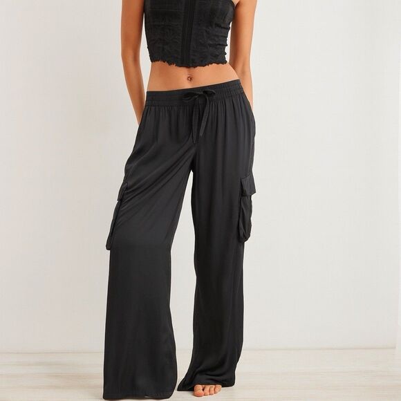 NWT- Aerie Satin Wide Leg Shine Cargo Pant Dark Grey Sz L Y2K Comfort Skater Emo - Picture 1 of 12